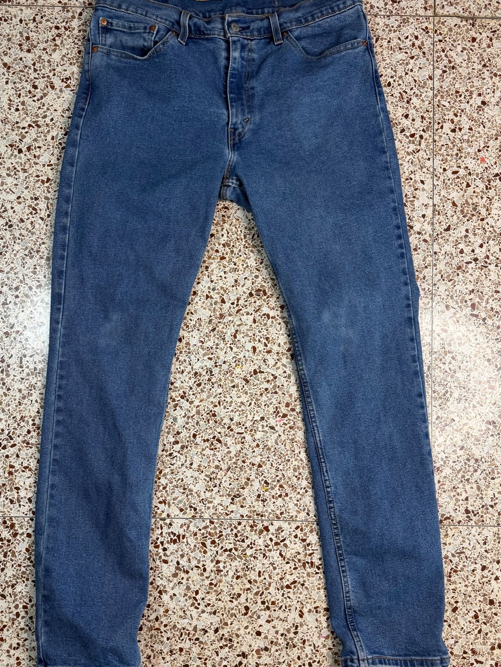 Vintage Levi's 511 Men's Slim Fit Blue‎ Denim Jeans Medium Wash Cotton 5-Pocket